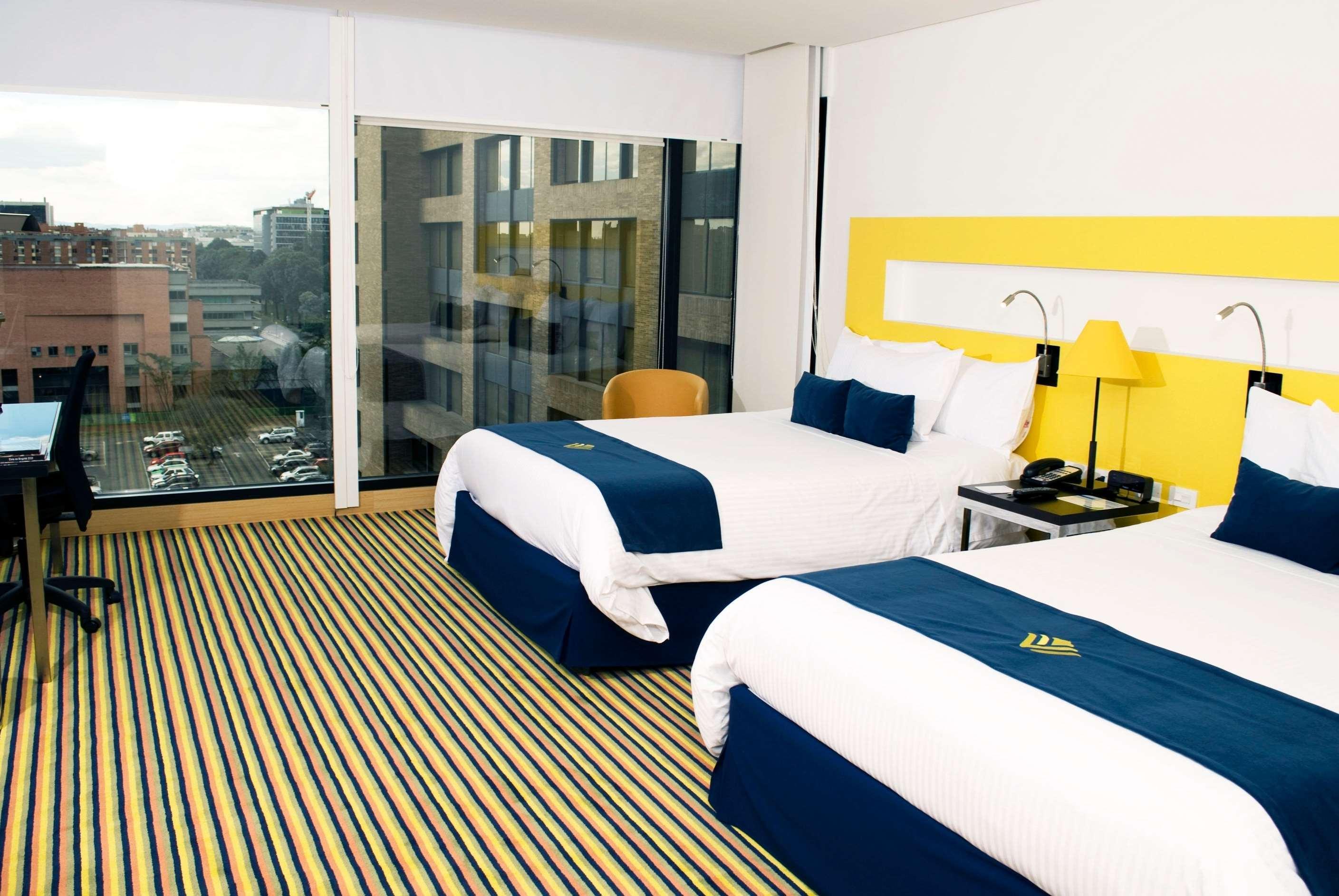 Hotel Wyndham Bogotá Exterior foto A room at the hotel