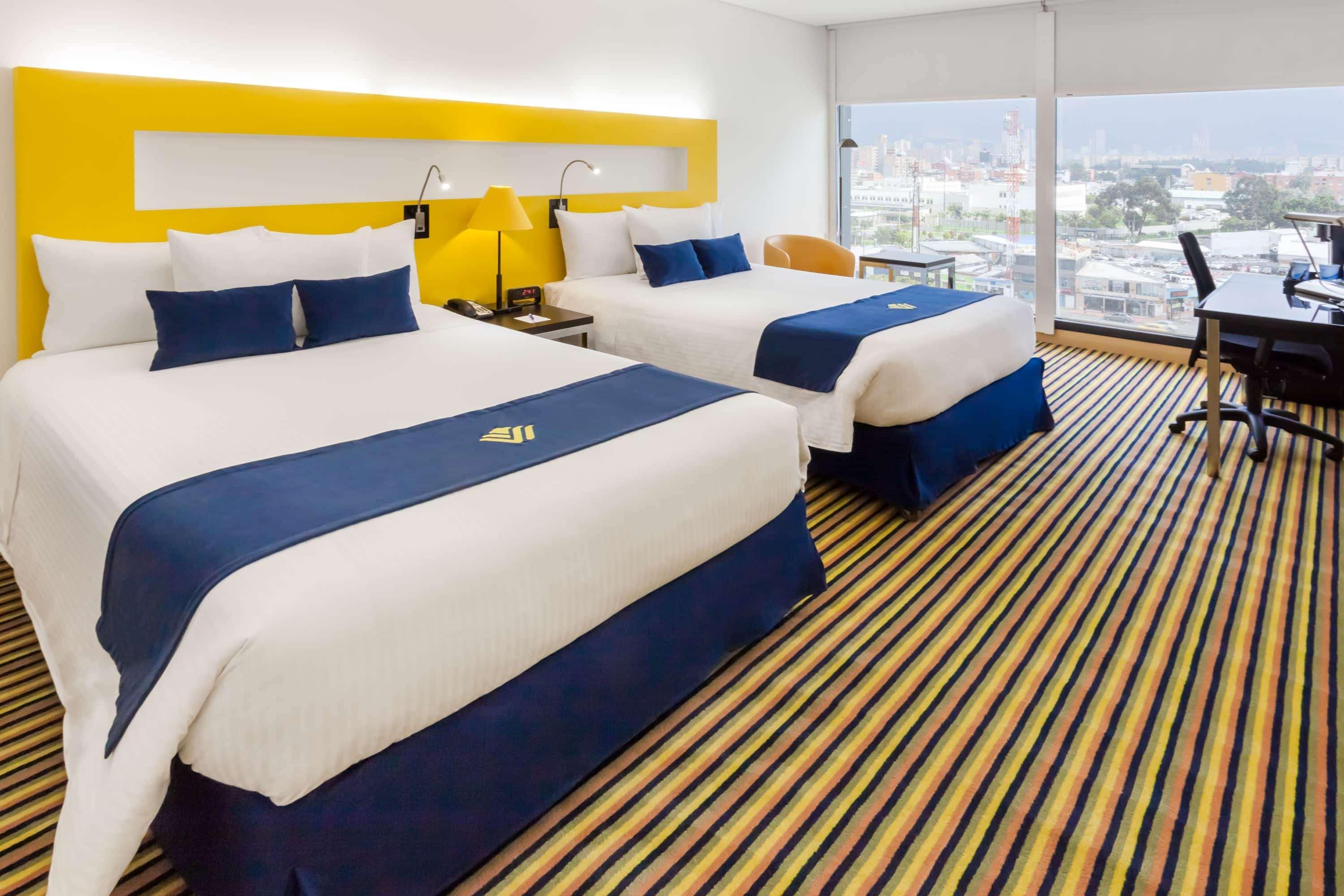 Hotel Wyndham Bogotá Exterior foto A typical room at the hotel