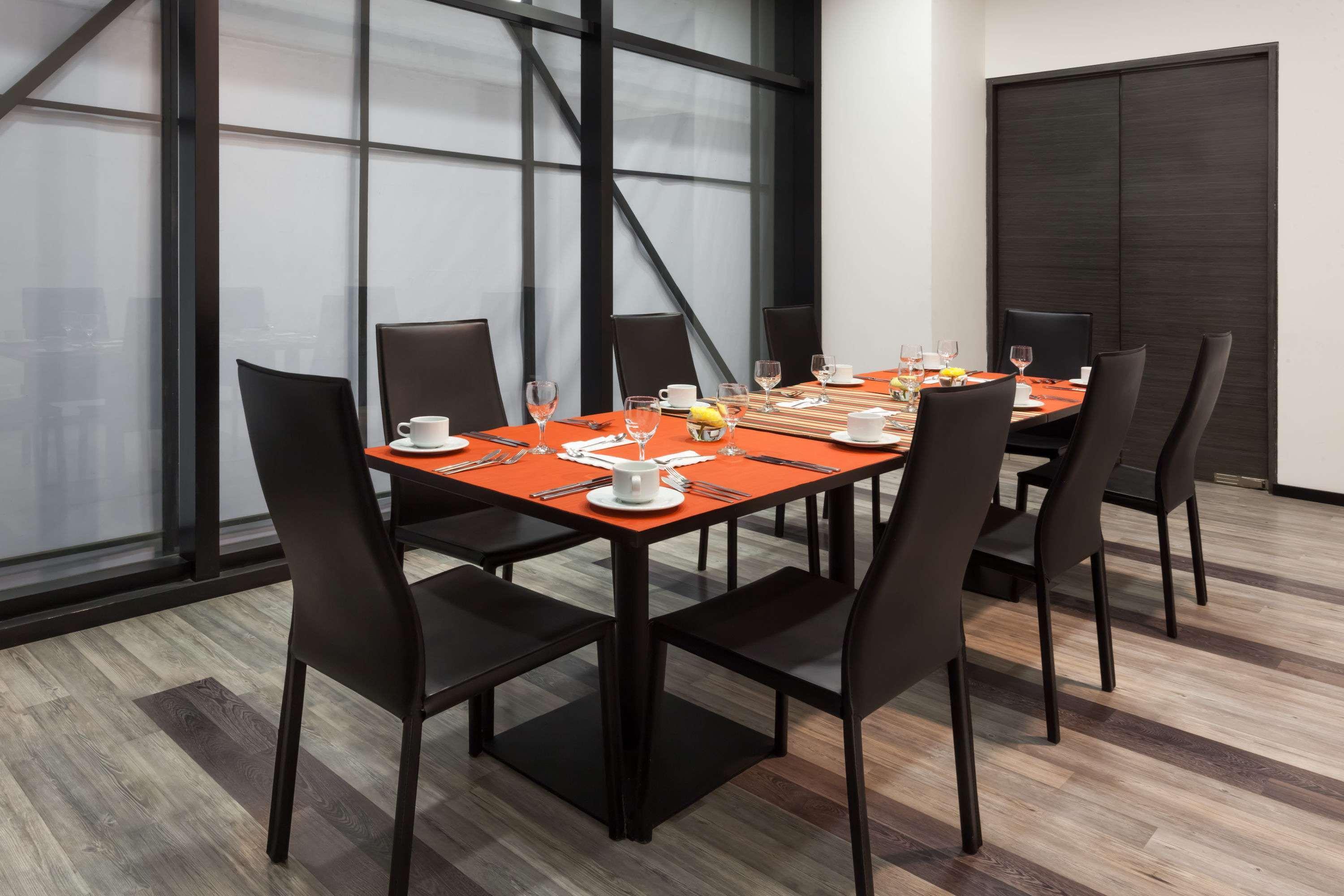 Hotel Wyndham Bogotá Exterior foto A dining room